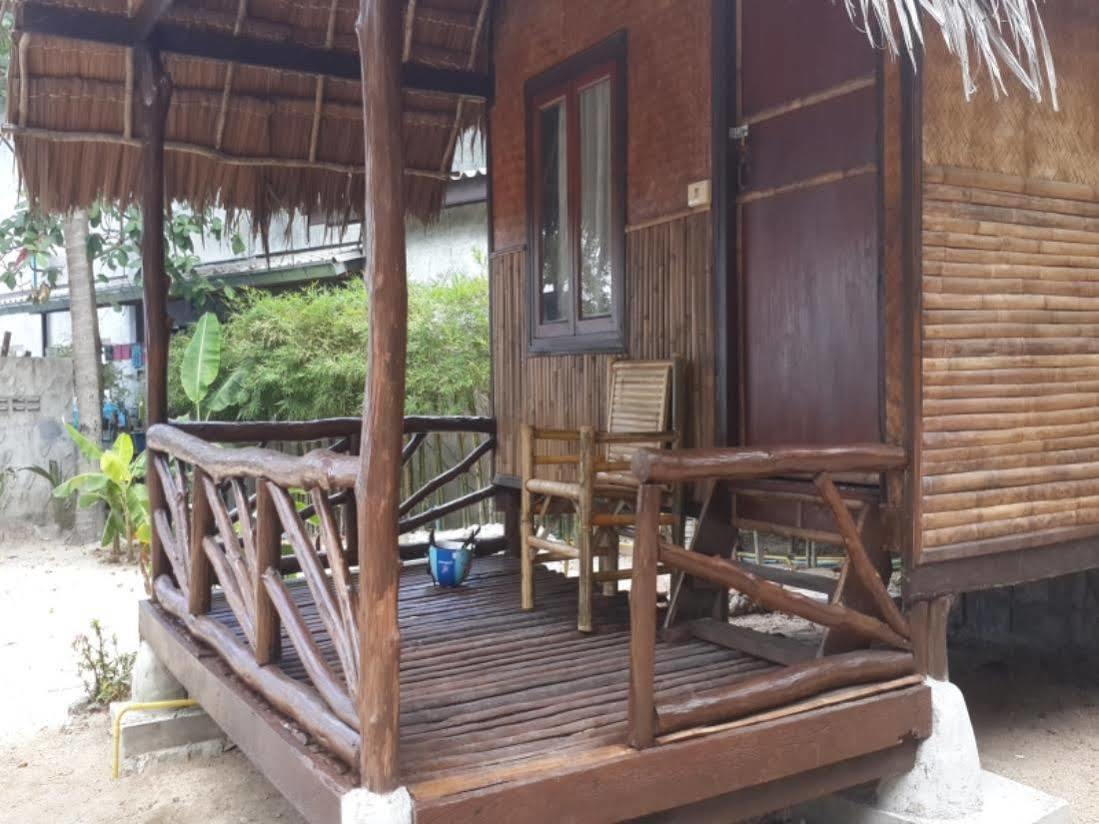 Haad Gruad Beach Bungalows Hotel Ko Pha Ngan Bagian luar foto